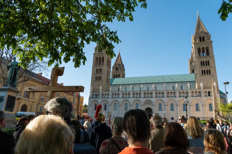 2025_04_12_varosi keresztut_130.jpg